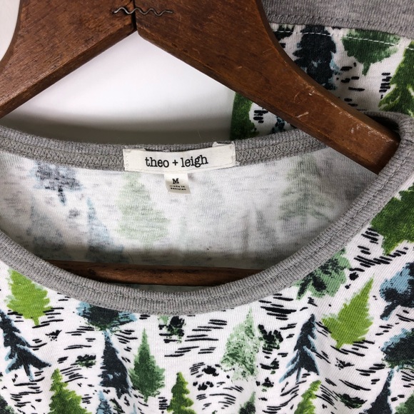 Theo & Leigh | Pine Tree Christmas Pajama Set - Picture 2 of 8